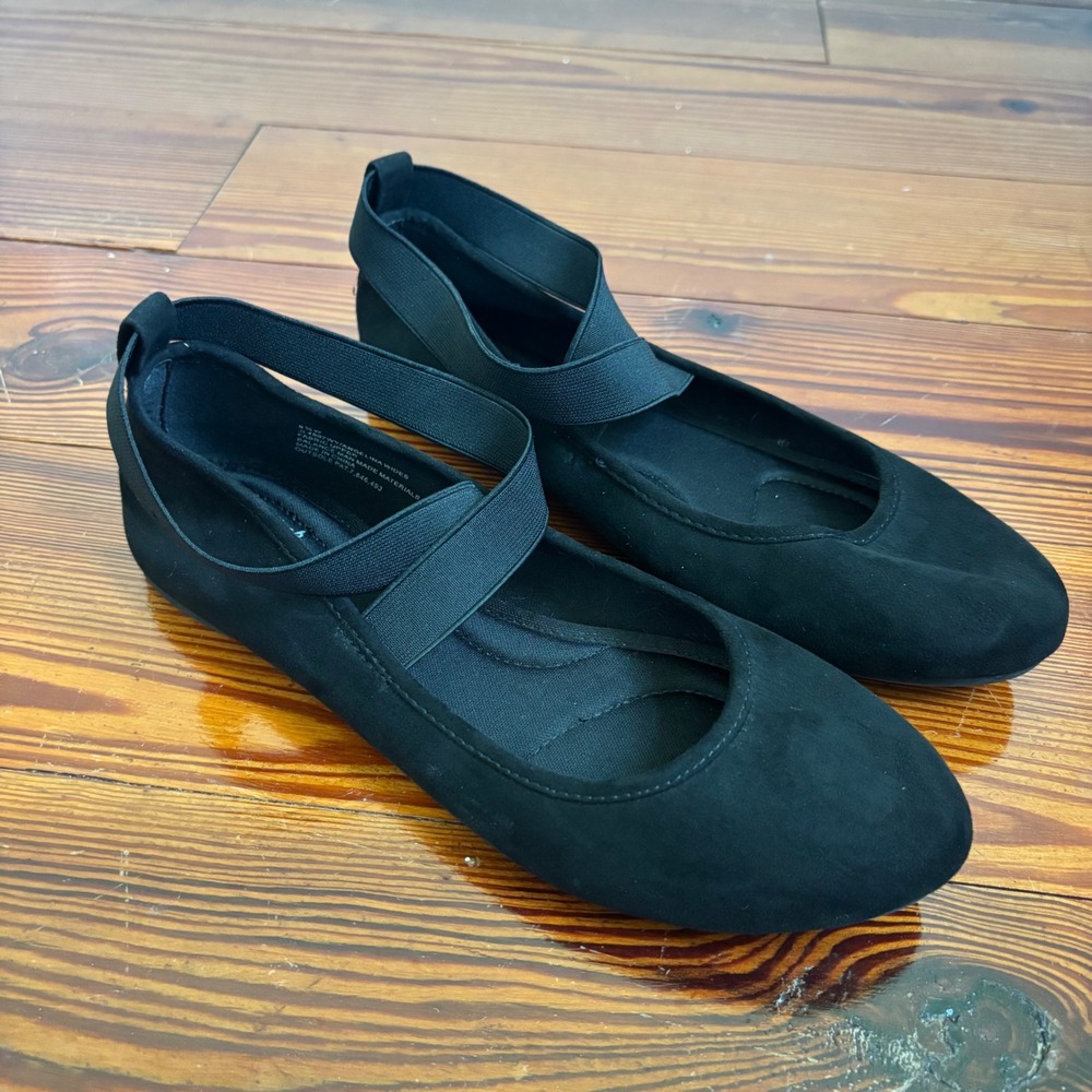 Seychelles Angelina Black Ballet Flats Memory Foam Crisscross Elastic 8.5W